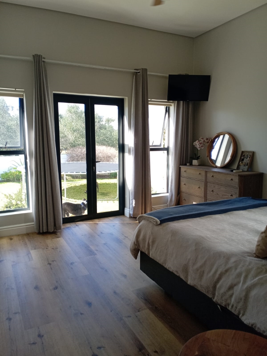 To Let 3 Bedroom Property for Rent in Croydon Olive Estate Western Cape